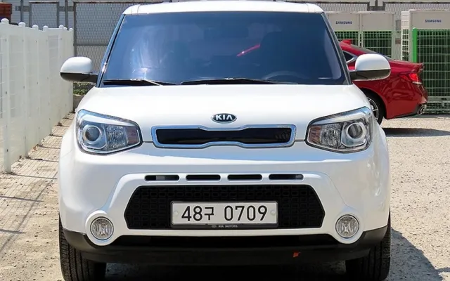 더뉴쏘울 중고차 올 뉴 쏘울 1.6 GDI 트렌디 매물 사진 10 - 2016/04 72,572km